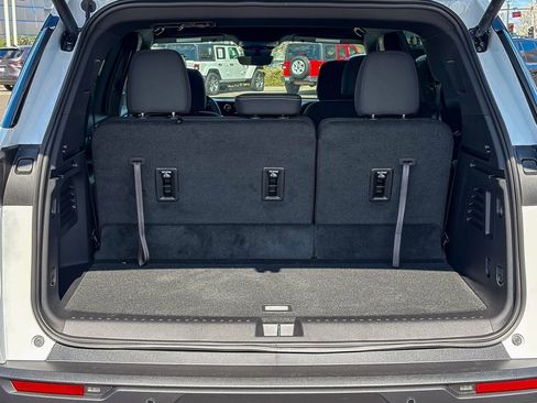 New 2026 Chevrolet Traverse LT w/ Enhanced Driving Package image 25