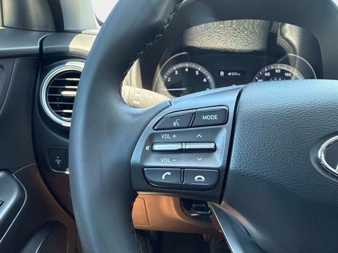 Used 2018 Hyundai Kona SEL FWD image 27