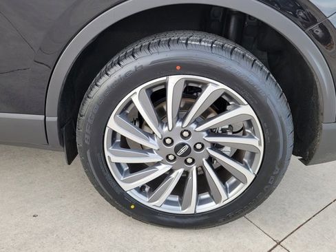 Certified 2024 Lincoln Corsair Reserve w/ Equipment Group 201A image 14