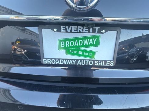 Used 2017 Volkswagen Passat 1.8T SE image 14