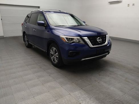Used 2020 Nissan Pathfinder S FWD image 13