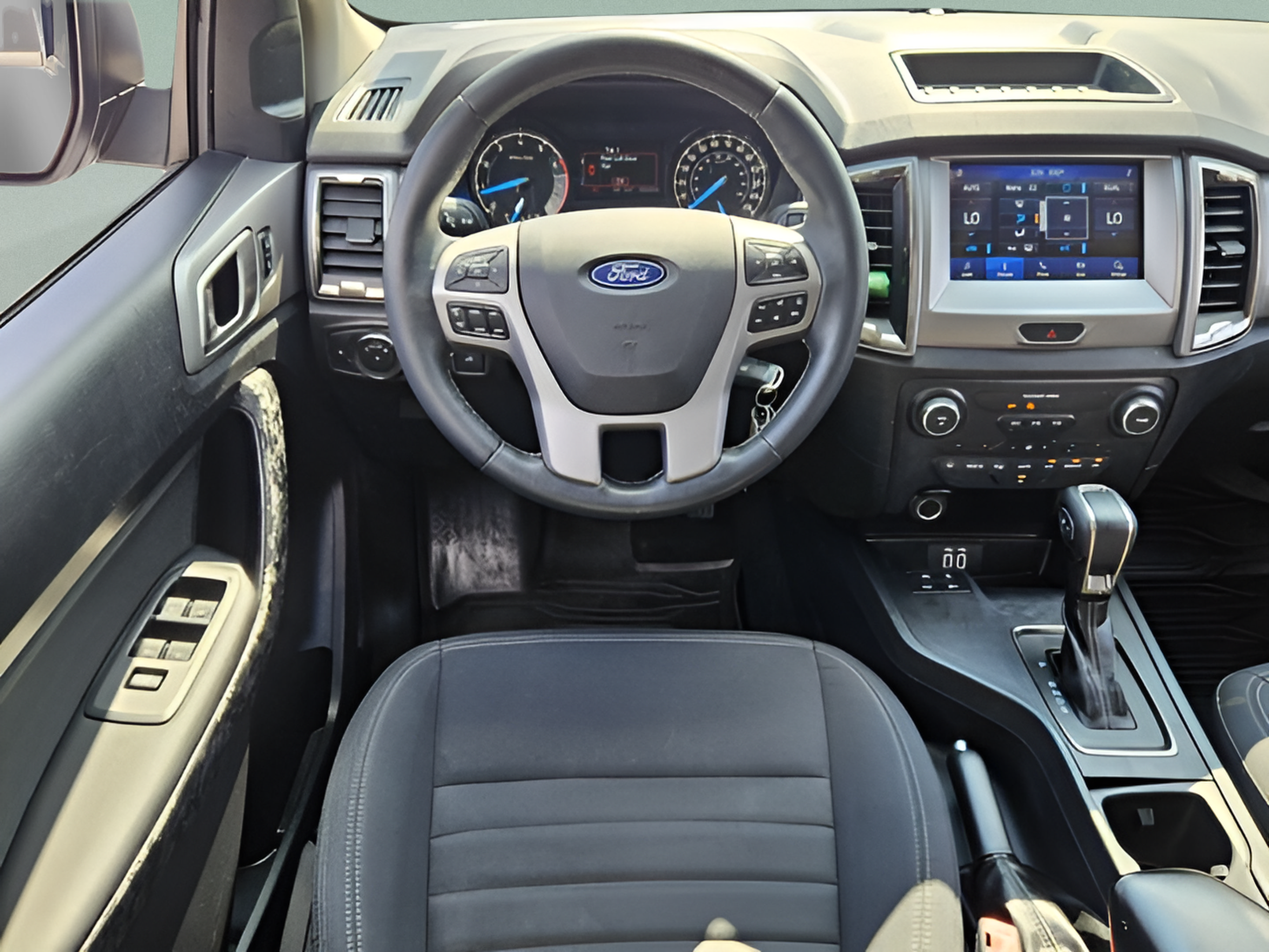 Used 2020 Ford Ranger XLT w/ Equipment Group 301A Mid RWD image 11