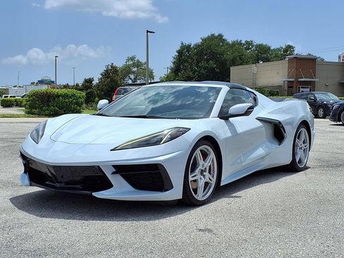 Used 2021 Chevrolet Corvette Stingray Preferred Cpe w/ 2LT RWD image 3