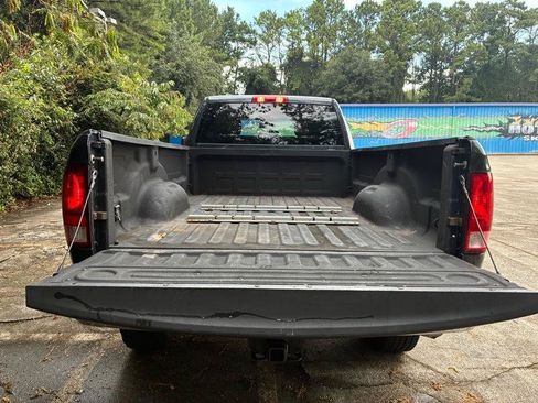 Used 2014 RAM 2500 Tradesman w/ Chrome Appearance Group AWD/4WD image 9