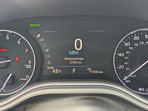 Used 2019 Toyota Avalon Touring image 25