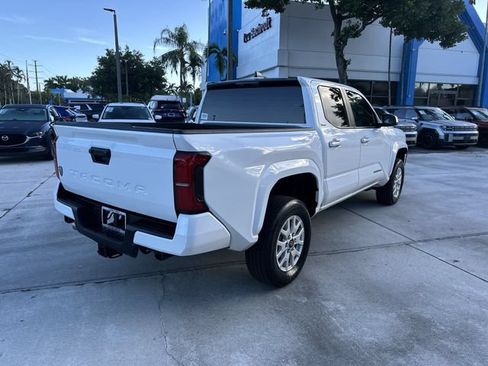 Used 2024 Toyota Tacoma SR5 RWD image 35