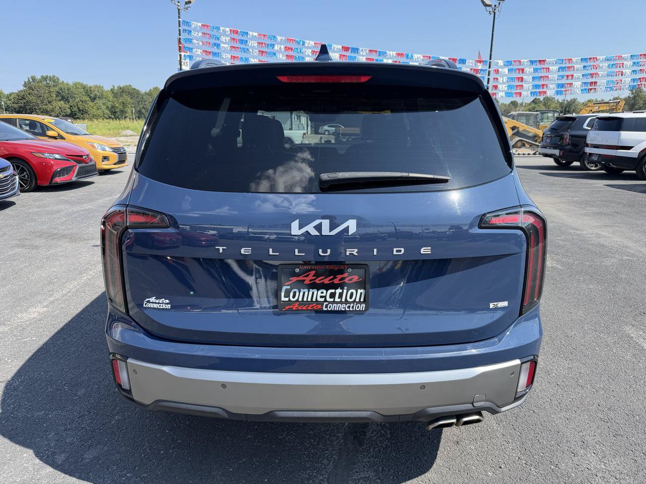 Used 2023 Kia Telluride EX X-Line AWD/4WD image 5