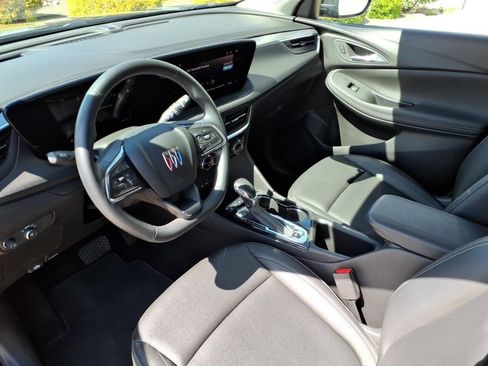 Used 2024 Buick Encore GX Sport Touring AWD/4WD image 21