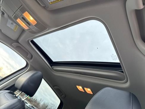 Used 2020 MAZDA CX-5 Touring image 23