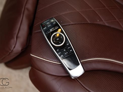Used 2018 Mercedes-Benz Maybach S 650 image 38