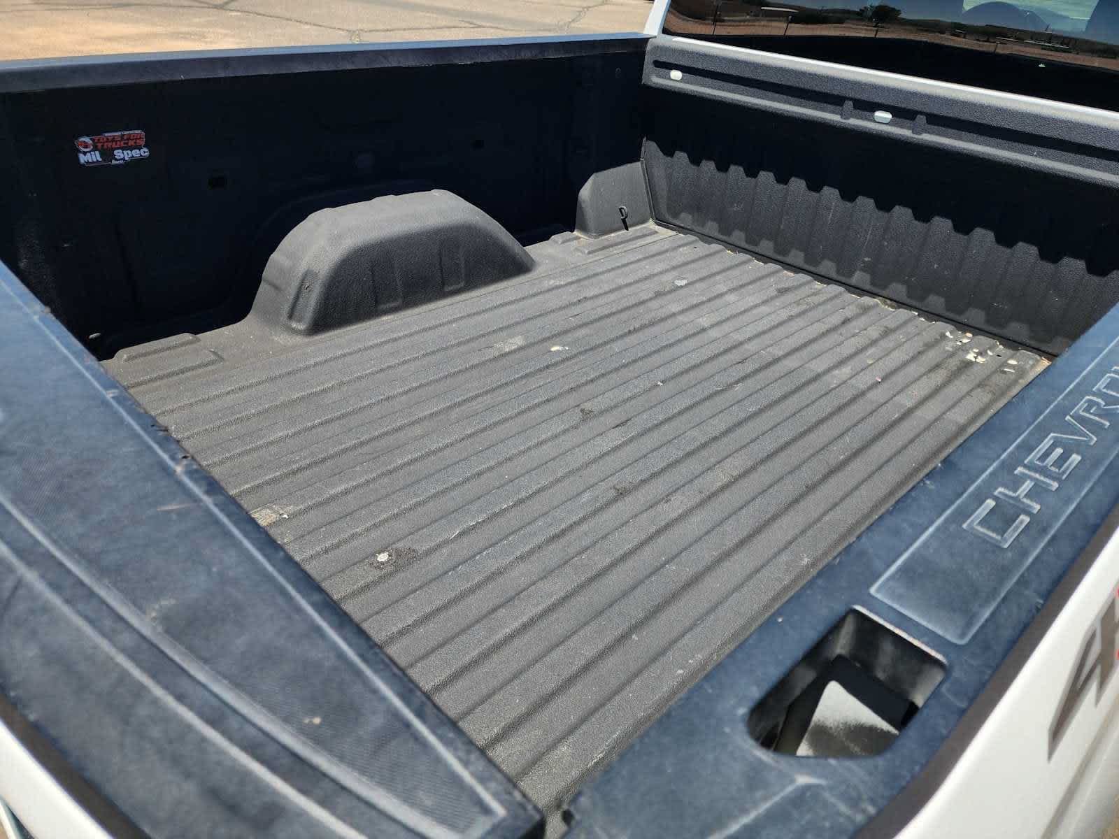 Used 2023 Chevrolet Silverado 1500 RST AWD/4WD image 6