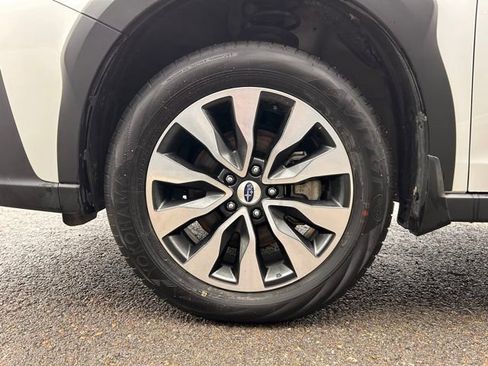 Used 2023 Subaru Outback Limited w/ Popular Package #2 image 9