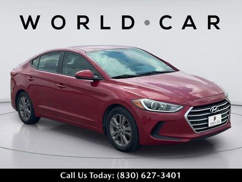 Used 2017 Hyundai Elantra SE FWD image 1