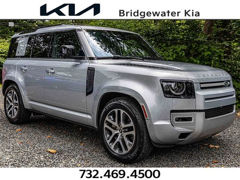 Used 2022 Land Rover Defender 110 XS Edition image 1