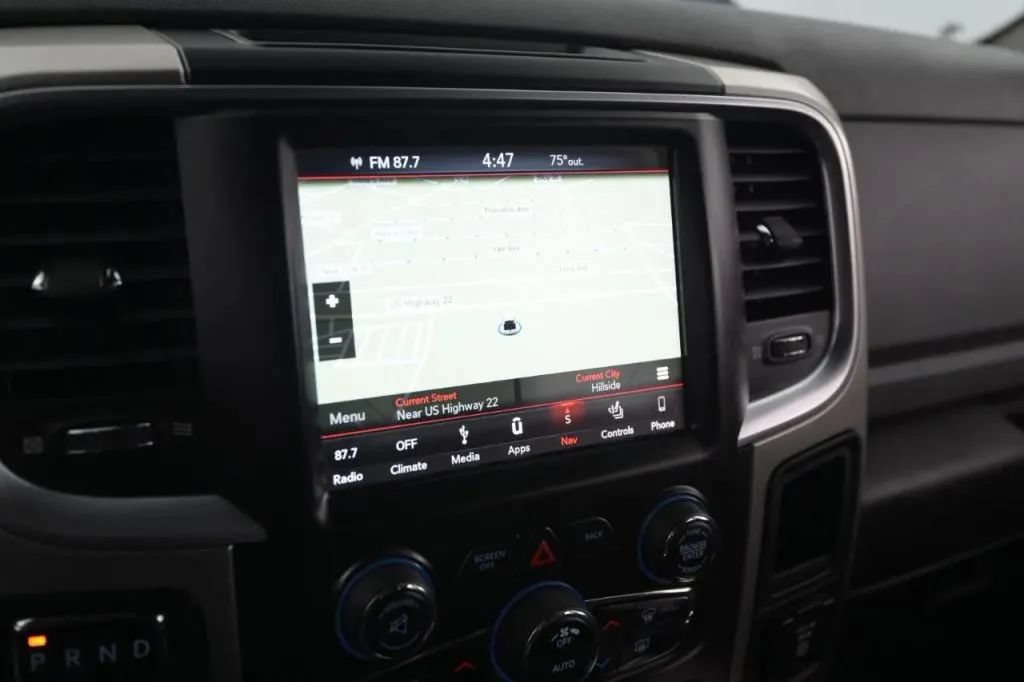 Used 2018 RAM 1500 Big Horn AWD/4WD image 25