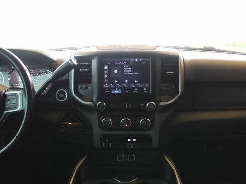 Used 2022 RAM 2500 Big Horn w/ Level A Equipment Group AWD/4WD image 35