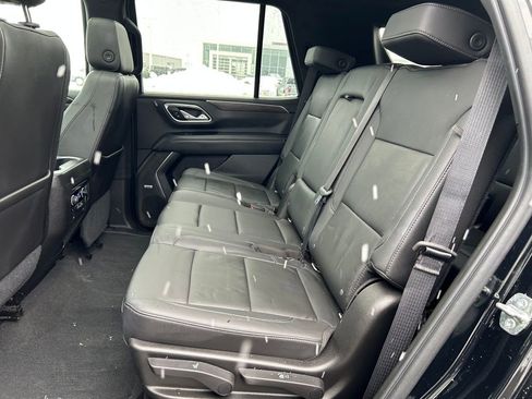 Used 2021 Chevrolet Tahoe Z71 w/ Z71 Signature Package image 24