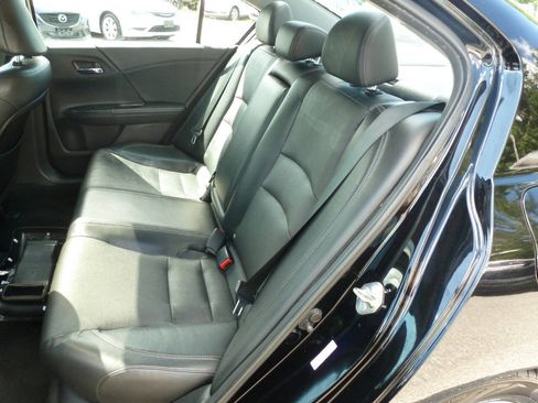 Used 2014 Honda Accord EX-L image 30