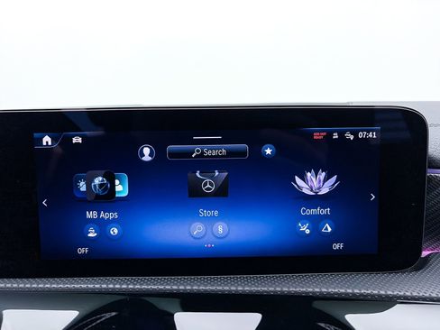 Used 2024 Mercedes-Benz CLA 250 4MATIC image 4