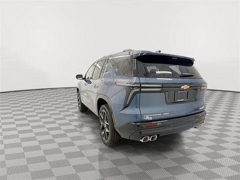 New 2026 Chevrolet Traverse High Country image 9