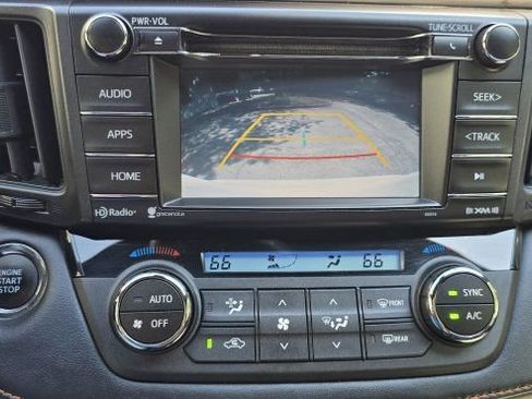 Used 2017 Toyota RAV4 SE w/ Power Extra Value Package AWD/4WD image 19
