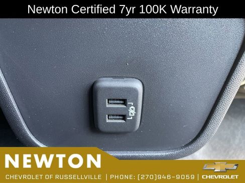 Used 2024 Chevrolet Equinox LT w/ LPO, Floor Liner Package FWD image 32