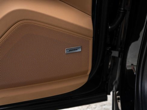 New 2026 Porsche Cayenne E-Hybrid AWD/4WD image 27