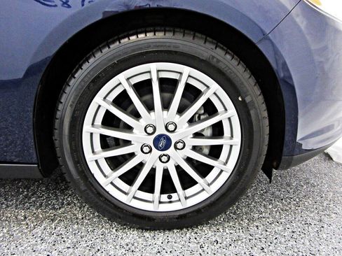 Used 2016 Ford Focus Electric Hatchback FWD image 27