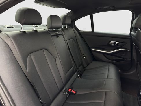 Used 2020 BMW 330i Sedan w/ Convenience Package RWD image 40