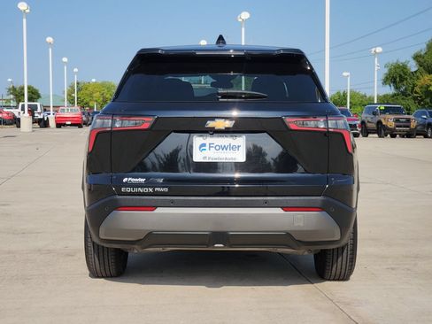 Used 2025 Chevrolet Equinox LT AWD/4WD image 6