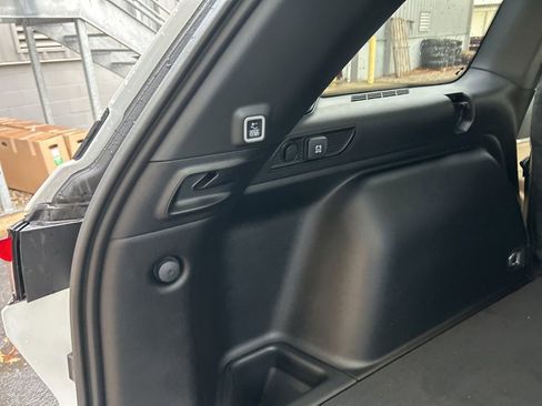 New 2025 Jeep Grand Cherokee Limited image 38