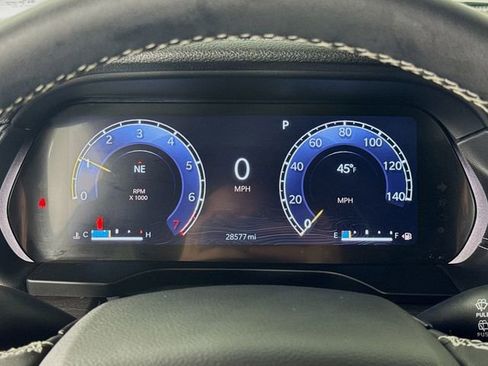 Used 2024 Jeep Grand Cherokee Limited w/ Luxury Tech Group II image 16