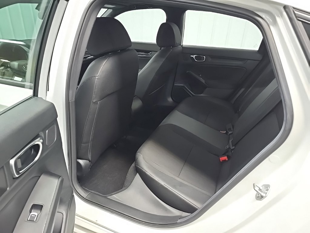 Used 2025 Honda Civic Sport image 31