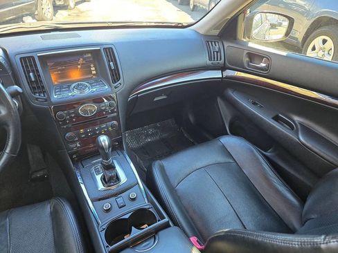 Used 2013 INFINITI G37 x Sedan w/ Premium Pkg image 42