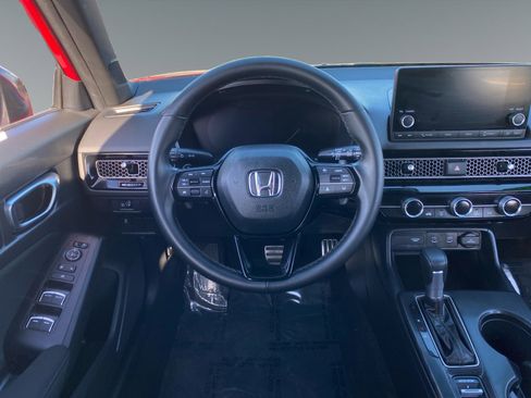 Used 2025 Honda Civic Sport image 12