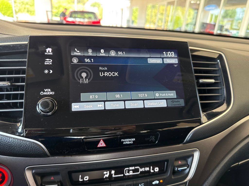 Used 2021 Honda Pilot EX image 34