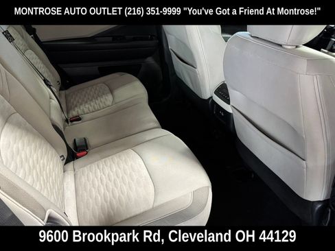 Used 2023 Nissan Pathfinder SV AWD/4WD image 43