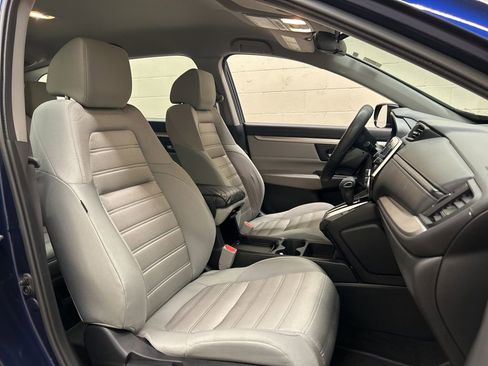 Used 2020 Honda CR-V LX image 10