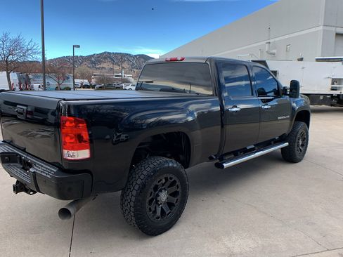 Used 2013 GMC Sierra 2500 Denali w/ Suspension Package, Off-Road image 5