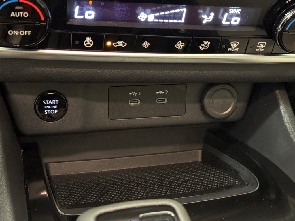 Used 2026 Nissan Rogue Dark Armor FWD image 28