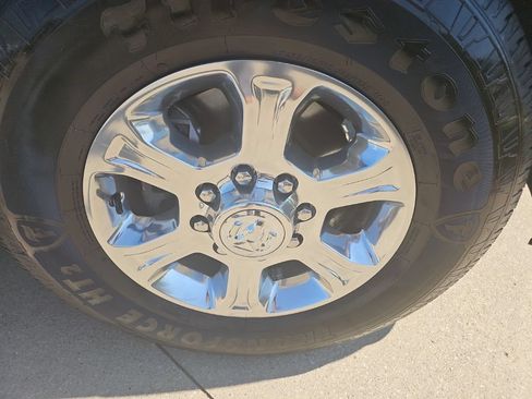 Used 2026 RAM 2500 Big Horn AWD/4WD image 4