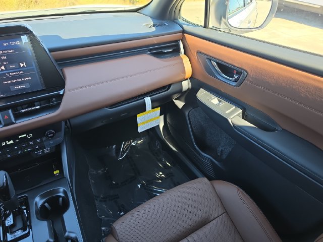 New 2026 Subaru Outback Touring XT AWD/4WD image 10