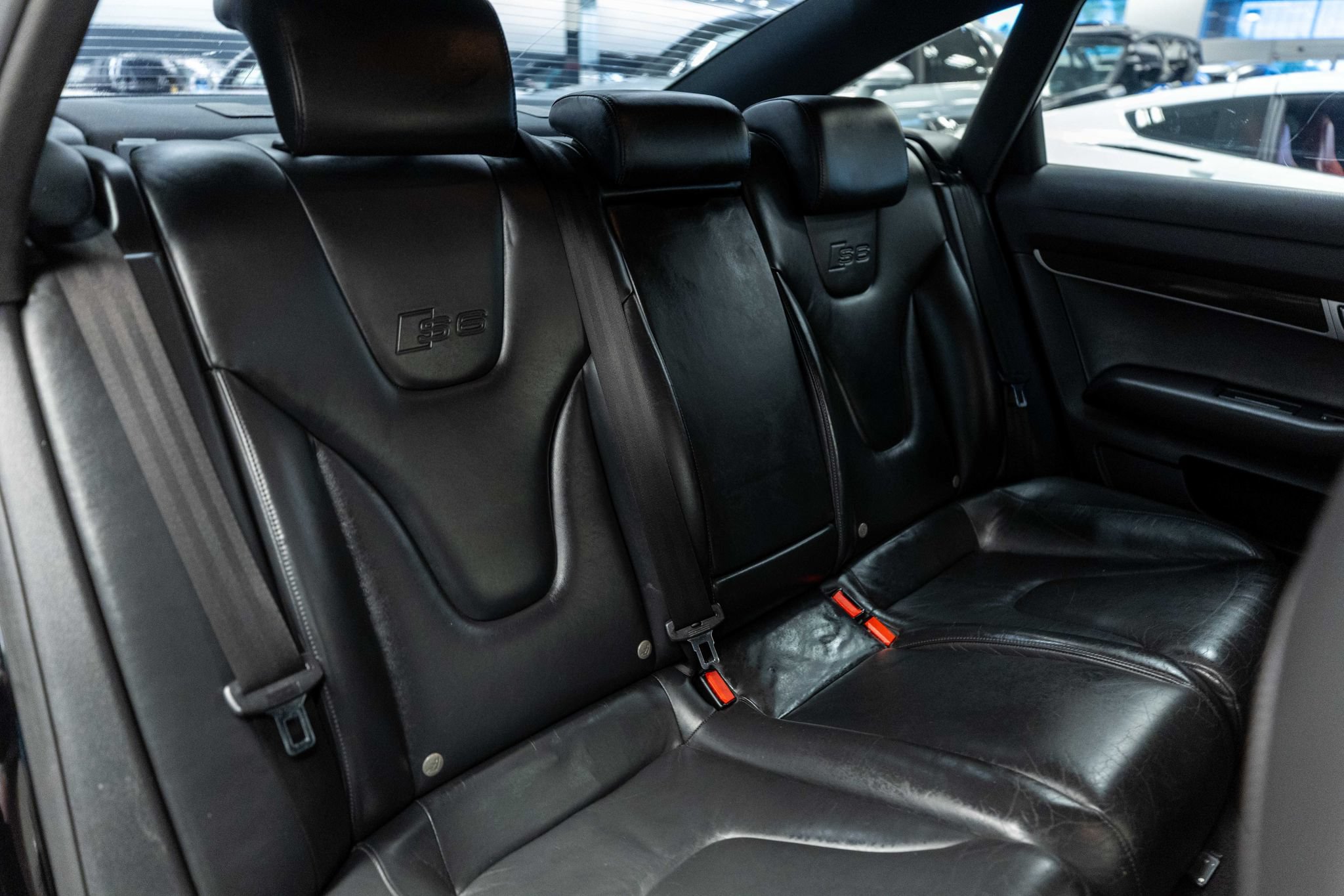 Used 2007 Audi S6 Sedan AWD/4WD image 13