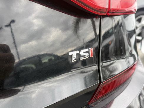 Used 2016 Volkswagen Passat 1.8T S FWD image 25