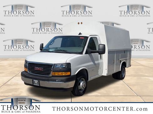 New 2025 GMC Savana 3500 w/ Power Convenience Package image 1