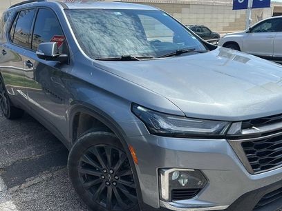 Used 2023 Chevrolet Traverse RS