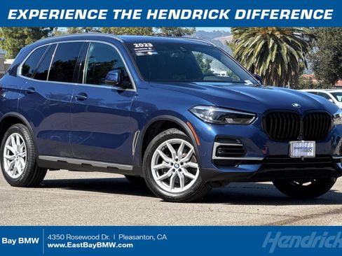 Used 2023 BMW X5 xDrive40i w/ Premium Package AWD/4WD image 1