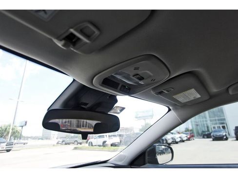 Used 2024 Chevrolet Trax LT w/ Driver Confidence Package image 18