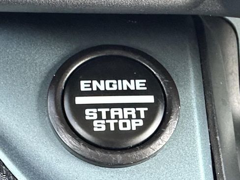 Used 2023 Ford Bronco Sport Badlands image 12