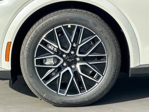 New 2025 Ford Mustang Mach-E Premium image 34